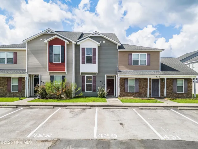 $198,000 | 429 Caldwell Loop, Jacksonville, NC 28546