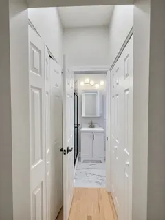 $4,500 | 1014 West George Street, Unit 1, Chicago, IL 60657