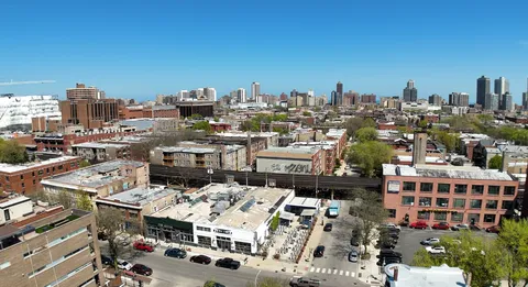 $4,500 | 1014 West George Street, Unit 1, Chicago, IL 60657