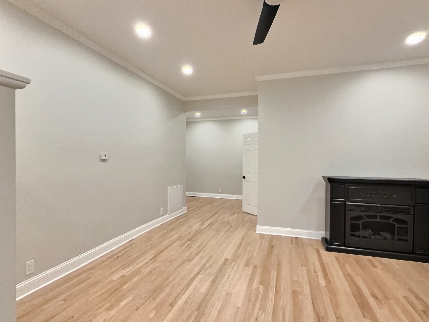 1014 West George Street, Unit 1 Chicago, IL 60657 - Photo 9 of 41