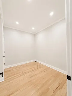 $4,500 | 1014 West George Street, Unit 1, Chicago, IL 60657