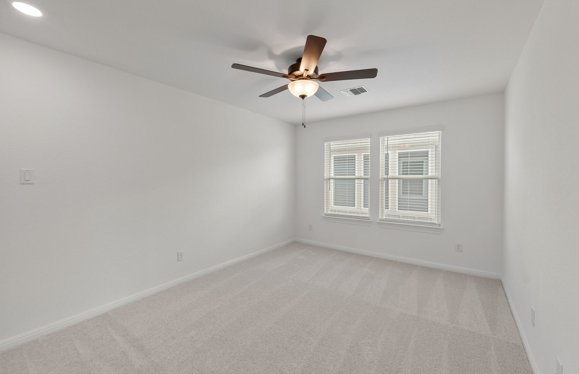 405 Foresail Road Leander, TX 78641 - Photo 15 of 26