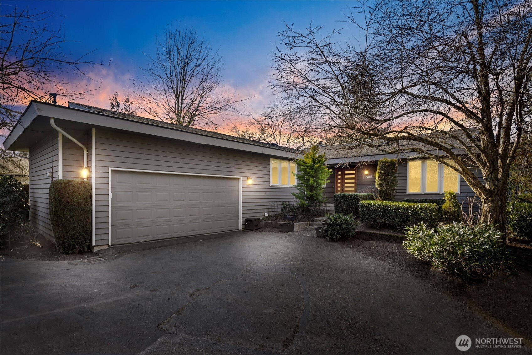 17989 Riviera Place Southwest Normandy Park, WA 98166 - Photo 1 of 39 Gallery Image 1