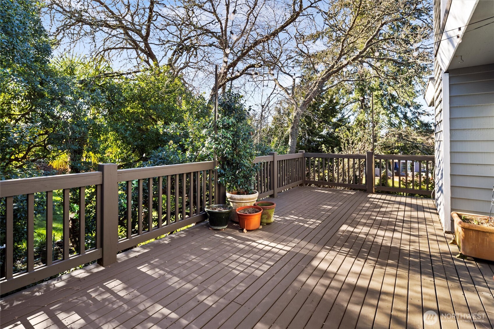 17989 Riviera Place Southwest Normandy Park, WA 98166 - Photo 17 of 39 Gallery Image 17