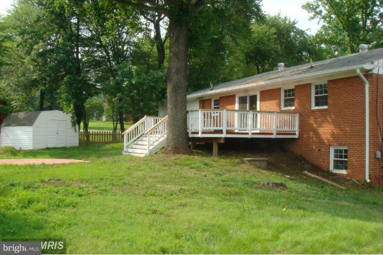 6617 Newington Road Lorton, VA 22079 - Photo 23 of 27 Exterior (Rear)