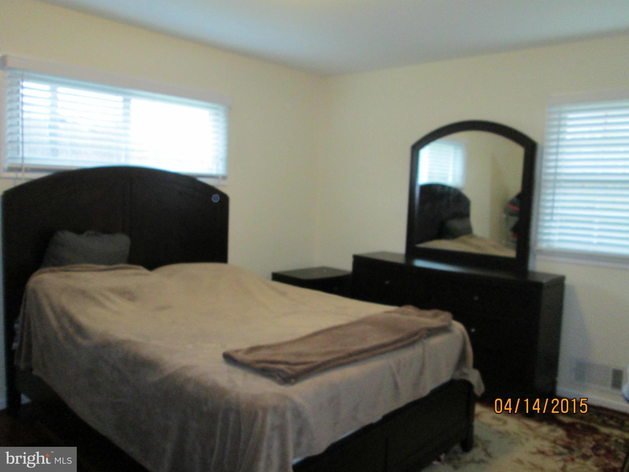 6617 Newington Road Lorton, VA 22079 - Photo 9 of 27 Bedroom (Master)
