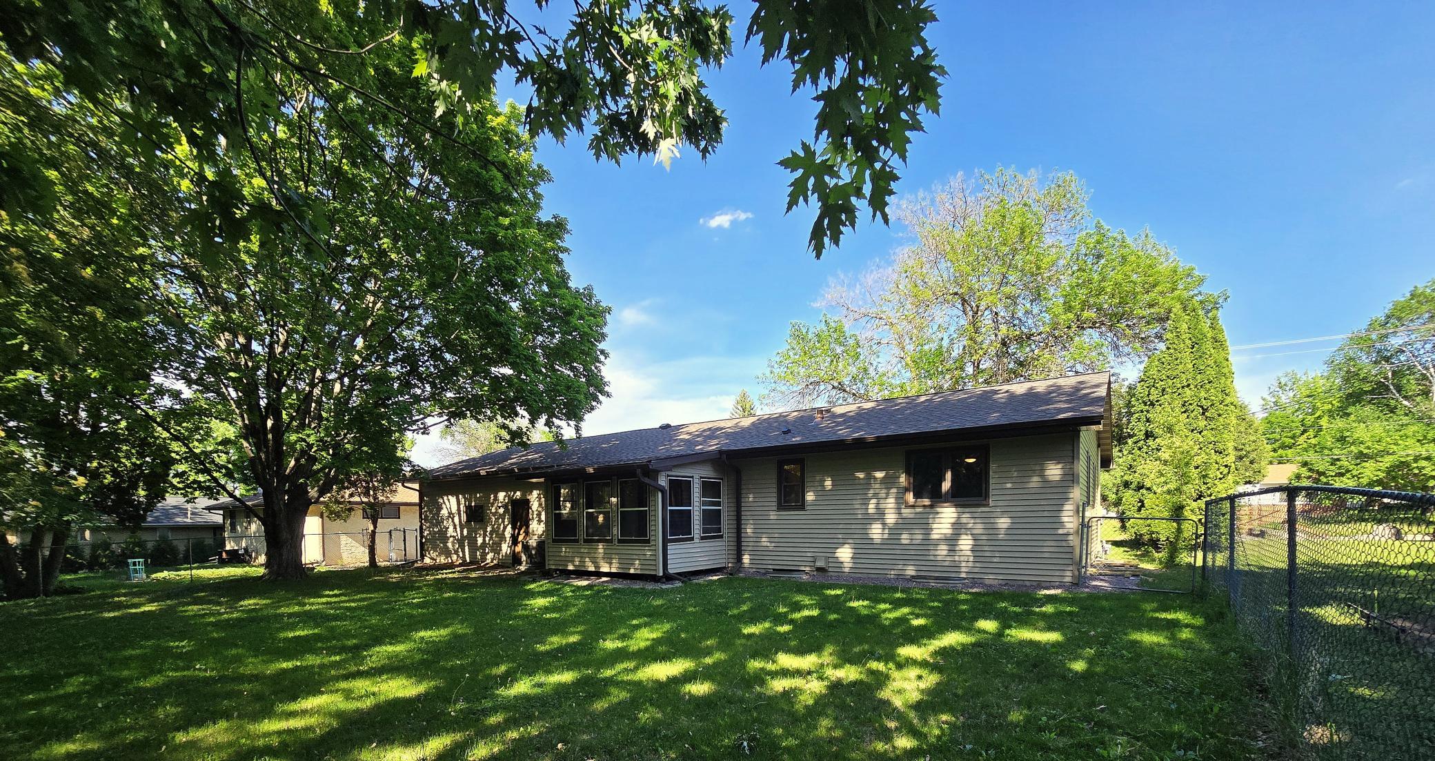 409 Main Street South St. Michael, MN 55376 - Photo 2 of 36