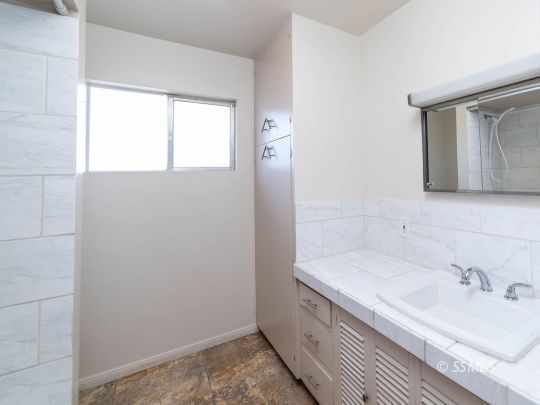 1365 South Mahan Street Ridgecrest, CA 93555 - Photo 14 of 40