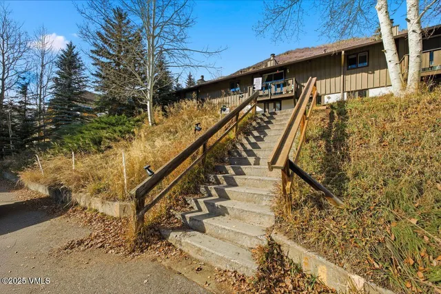 $450,000 | 2099 Chamonix Lane, Unit 1C, Vail, CO 81657