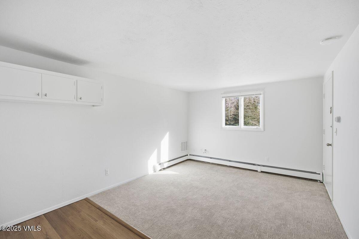 2099 Chamonix Lane, Unit 1C Vail, CO 81657 - Photo 4 of 29 Living/Dining area