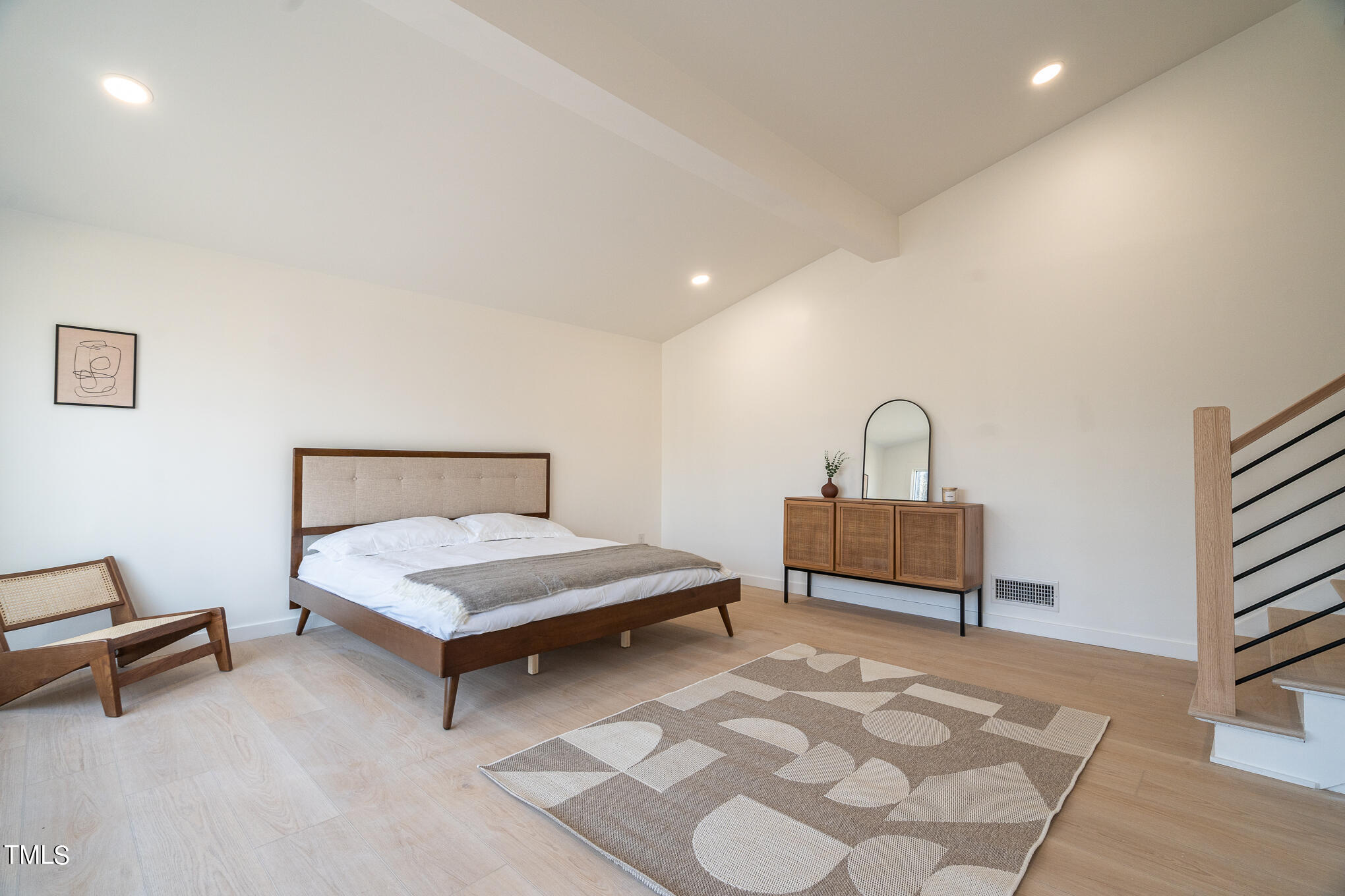 332 Erwin Road Chapel Hill, NC 27514 - Photo 21 of 35 a bedroom with a bed and a table