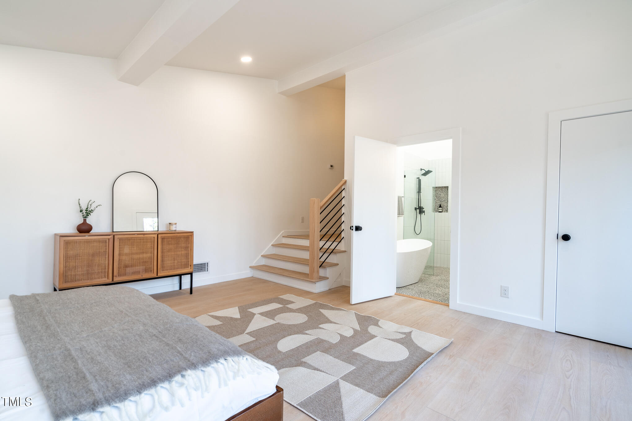 332 Erwin Road Chapel Hill, NC 27514 - Photo 22 of 35 a room with a sink and a rug