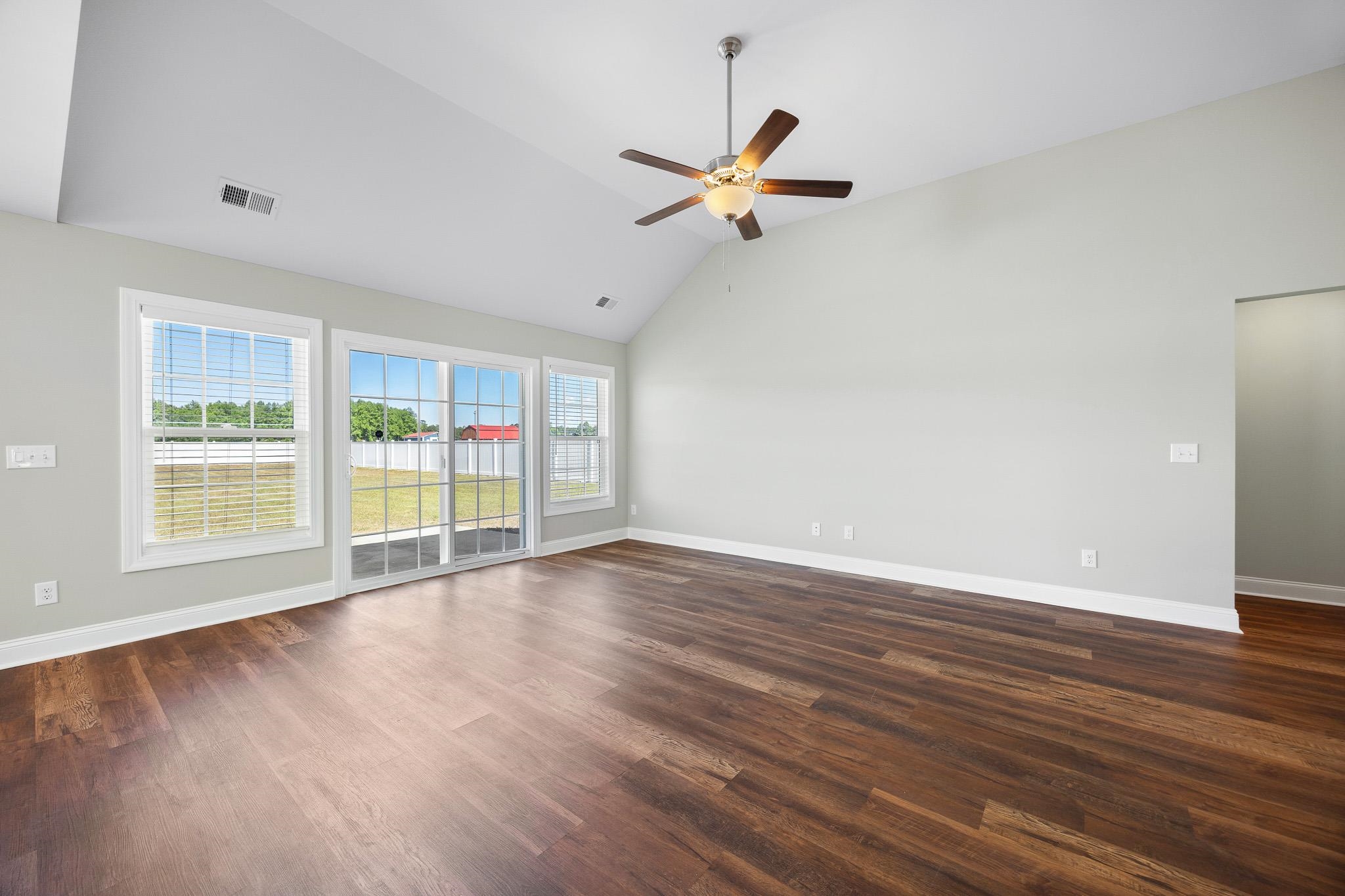 374 Allsbrook Road Loris, SC 29569 - Photo 8 of 41