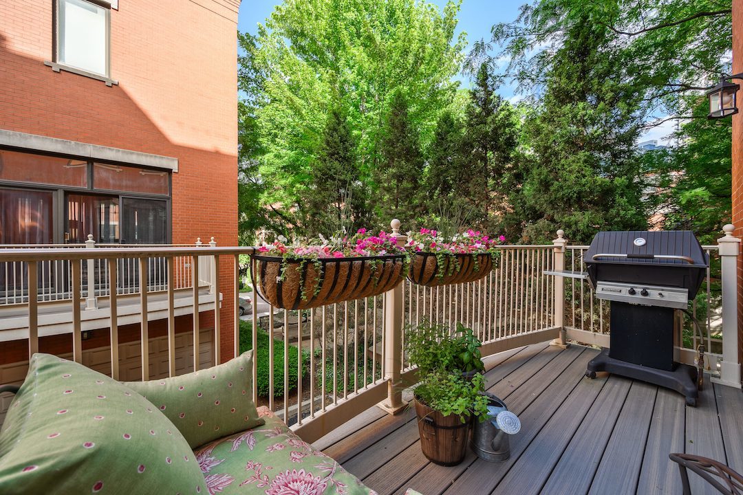 461 North Clinton Street Chicago, IL 60654 - Photo 30 of 37