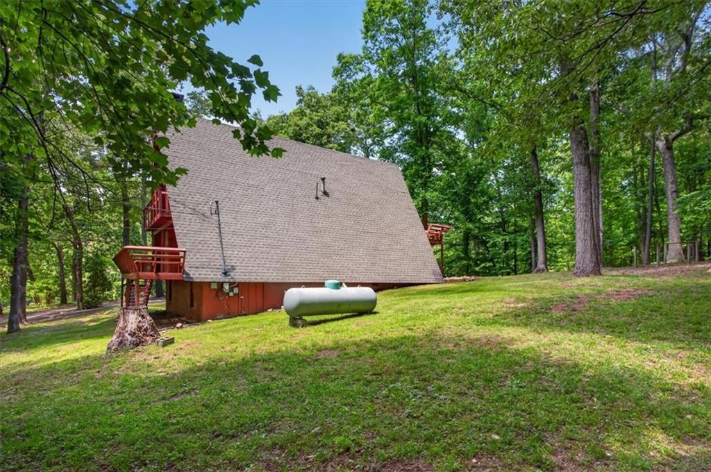 421 Lusk Court Canton, GA 30114 - Photo 4 of 47