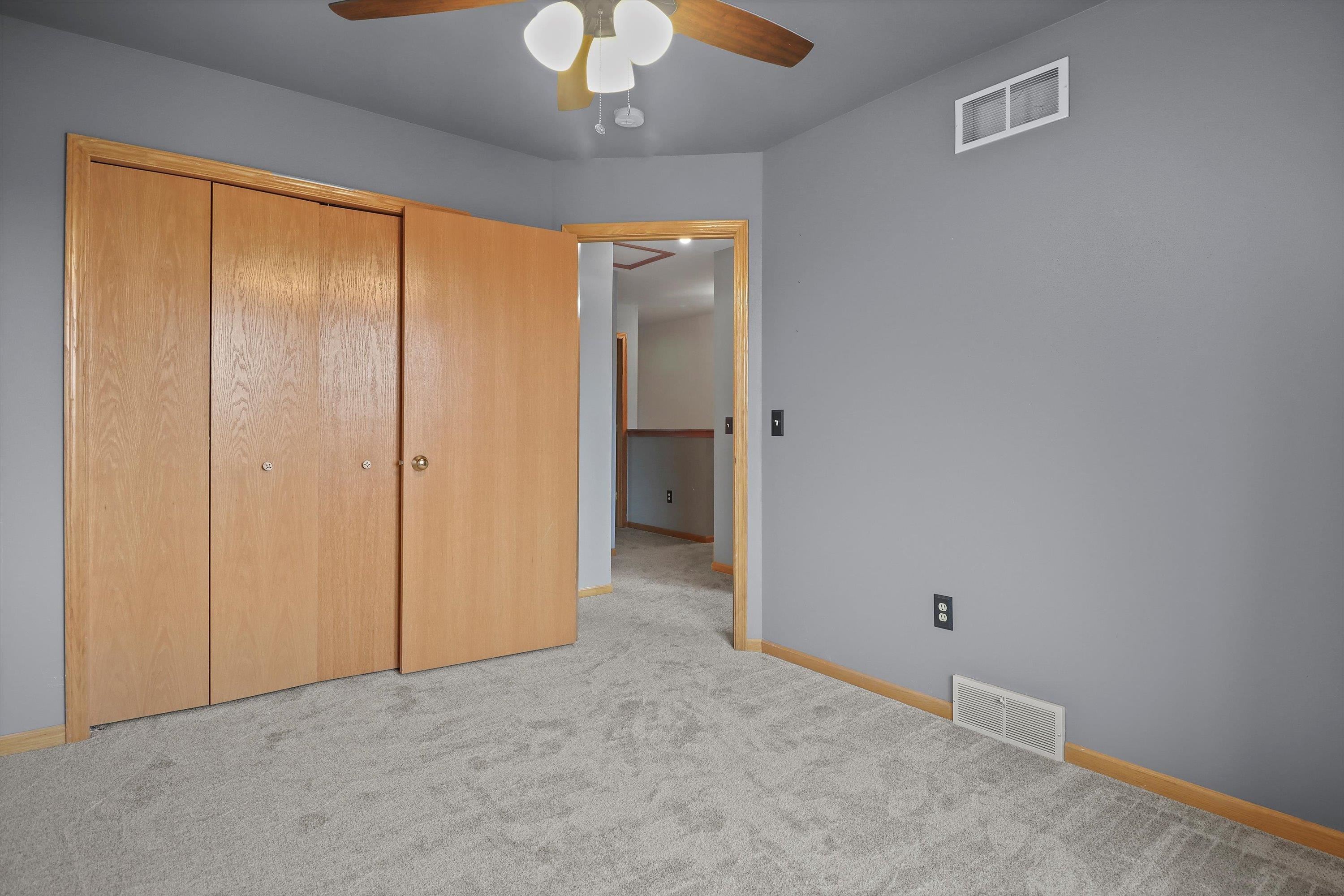 562 Lexington Drive Oregon, WI 53575 - Photo 16 of 35