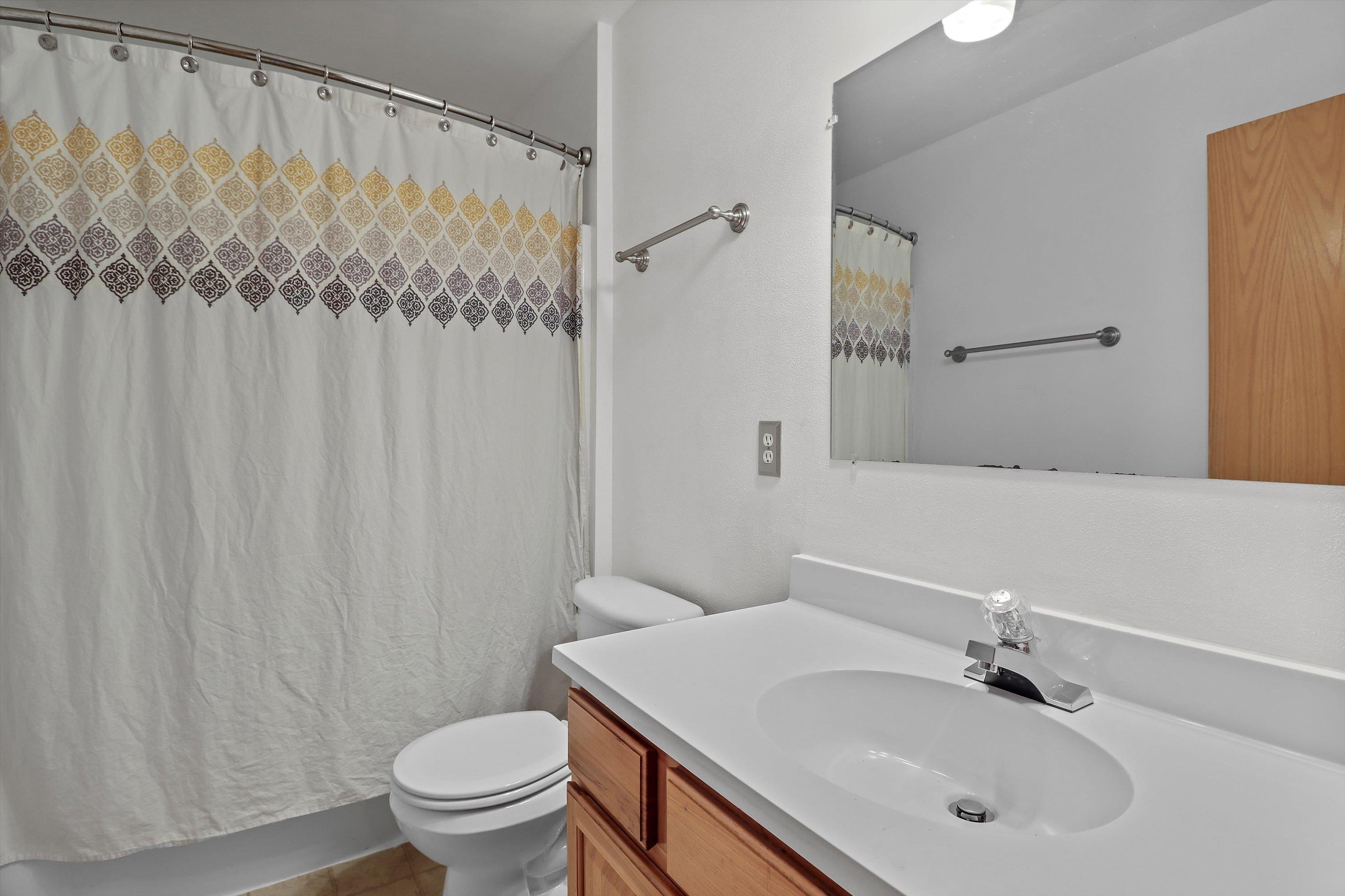 562 Lexington Drive Oregon, WI 53575 - Photo 20 of 35