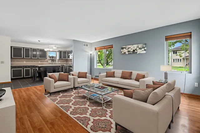 $385,000 | 562 Lexington Drive, Oregon, WI 53575