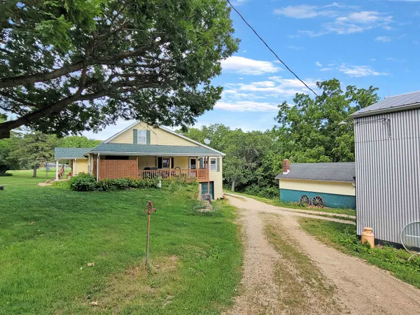 $318,000 | 4459 West Stagecoach Trail, Galena, IL 61036