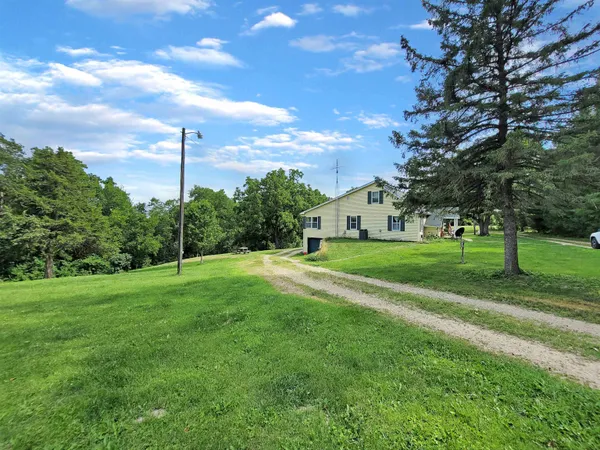 $318,000 | 4459 West Stagecoach Trail, Galena, IL 61036