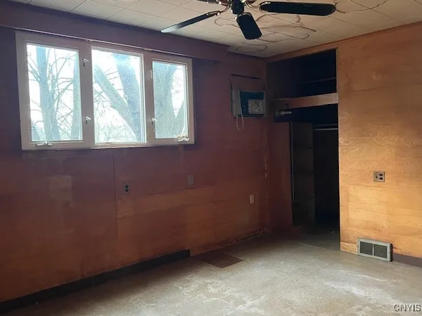 $149,000 | 1235 Hammond Avenue, Unit 2, Utica, NY 13501