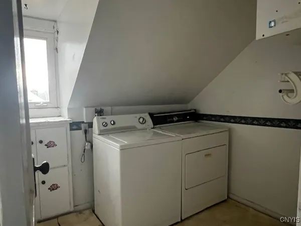 $149,000 | 1235 Hammond Avenue, Unit 2, Utica, NY 13501