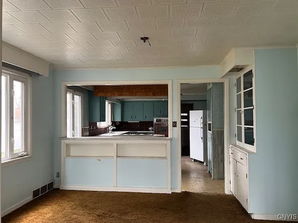 $149,000 | 1235 Hammond Avenue, Unit 2, Utica, NY 13501