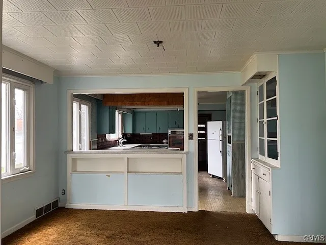 $152,900 | 1235 Hammond Avenue, Unit 2, Utica, NY 13501