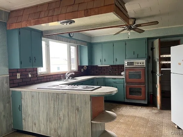 $149,000 | 1235 Hammond Avenue, Unit 2, Utica, NY 13501