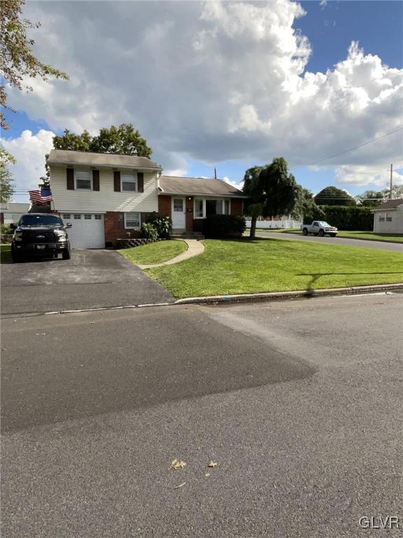 3096 Essex Road Allentown, PA 18103 - Photo 1 of 20