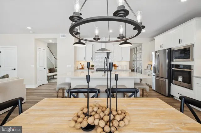 $559,999 | 31 Legume Drive, Martinsburg, WV 25403