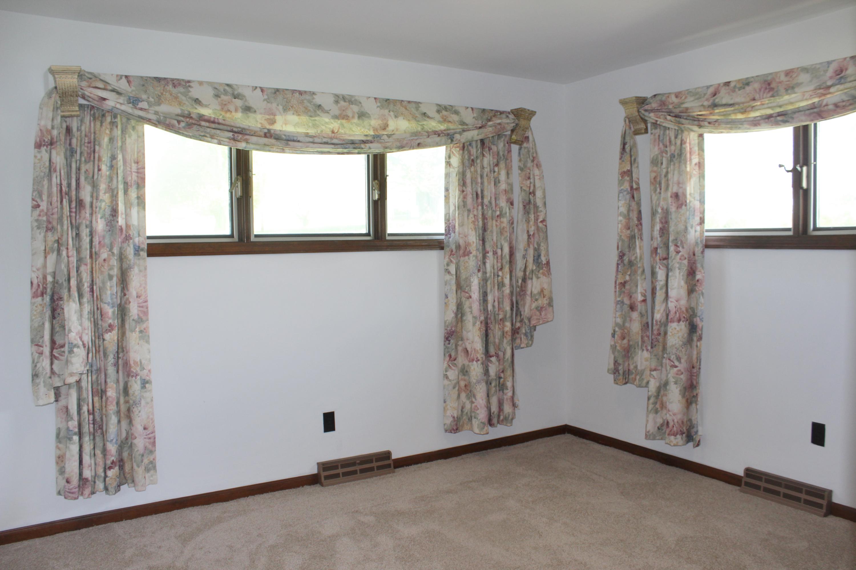 295 Shetland Road La Follette, TN 37766 - Photo 16 of 39 Bedroom 2