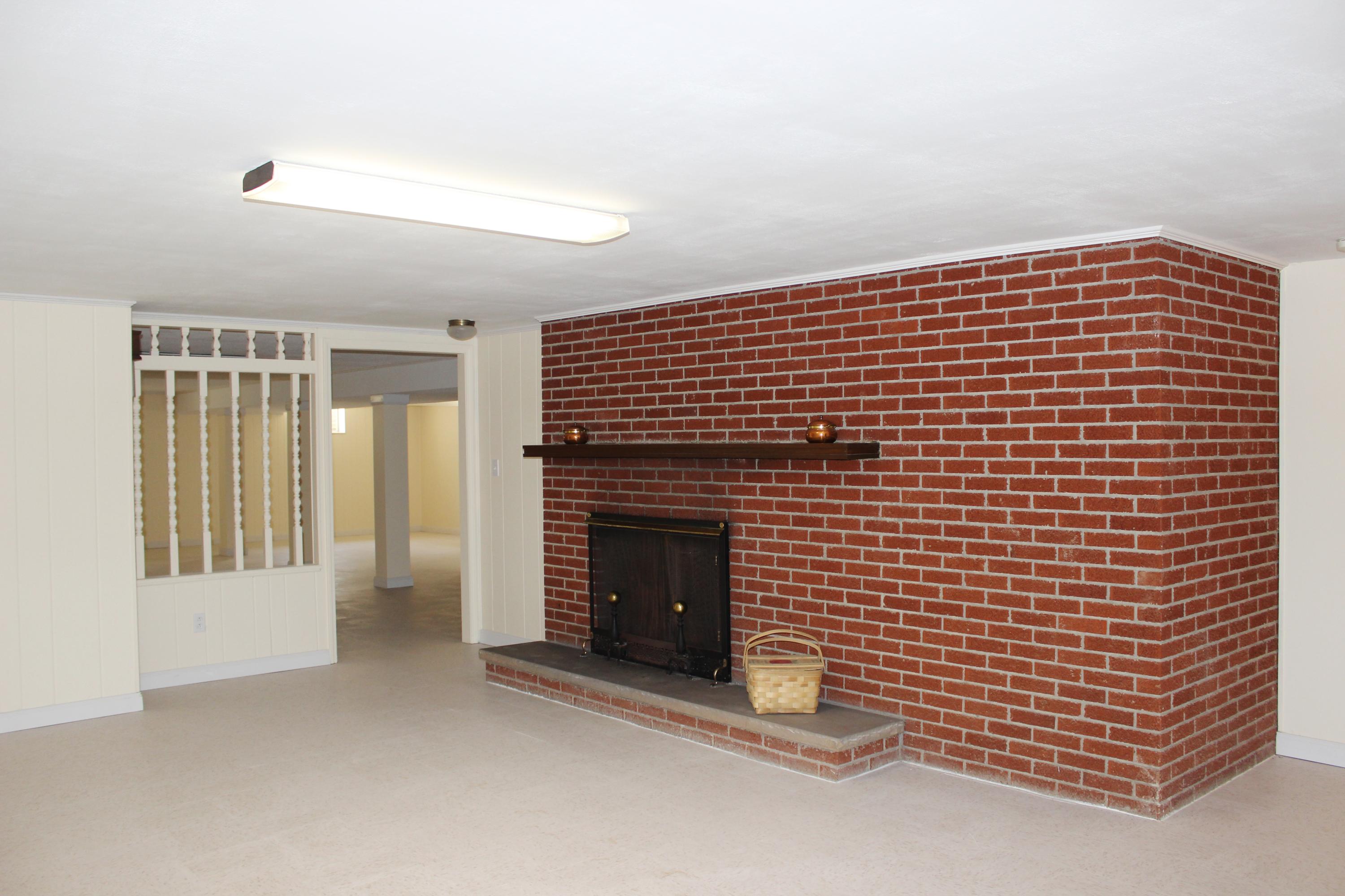 295 Shetland Road La Follette, TN 37766 - Photo 19 of 39 Basement Rec. Room