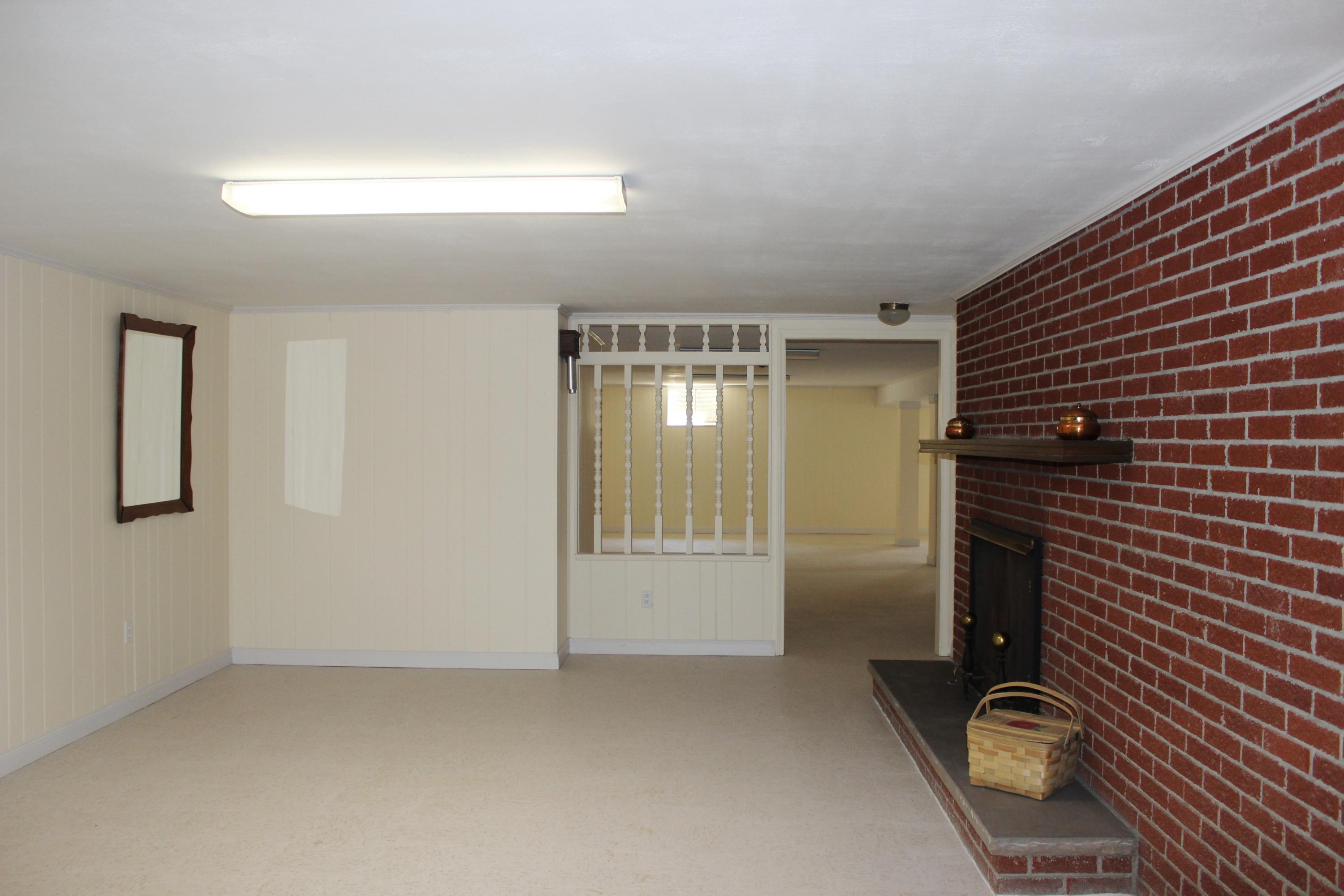 295 Shetland Road La Follette, TN 37766 - Photo 20 of 39 Basement Rec. Room