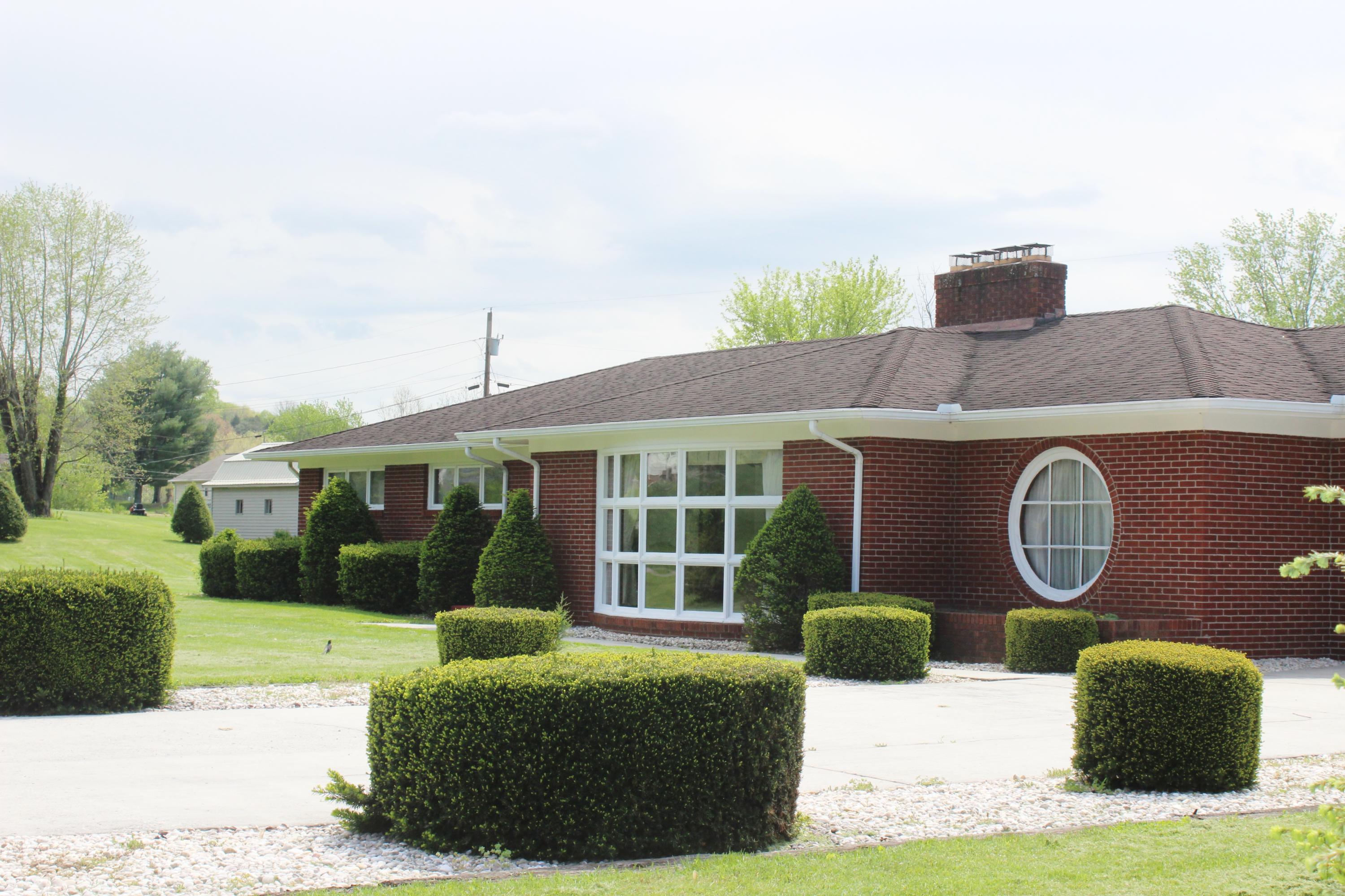295 Shetland Road La Follette, TN 37766 - Photo 37 of 39 Front of the home