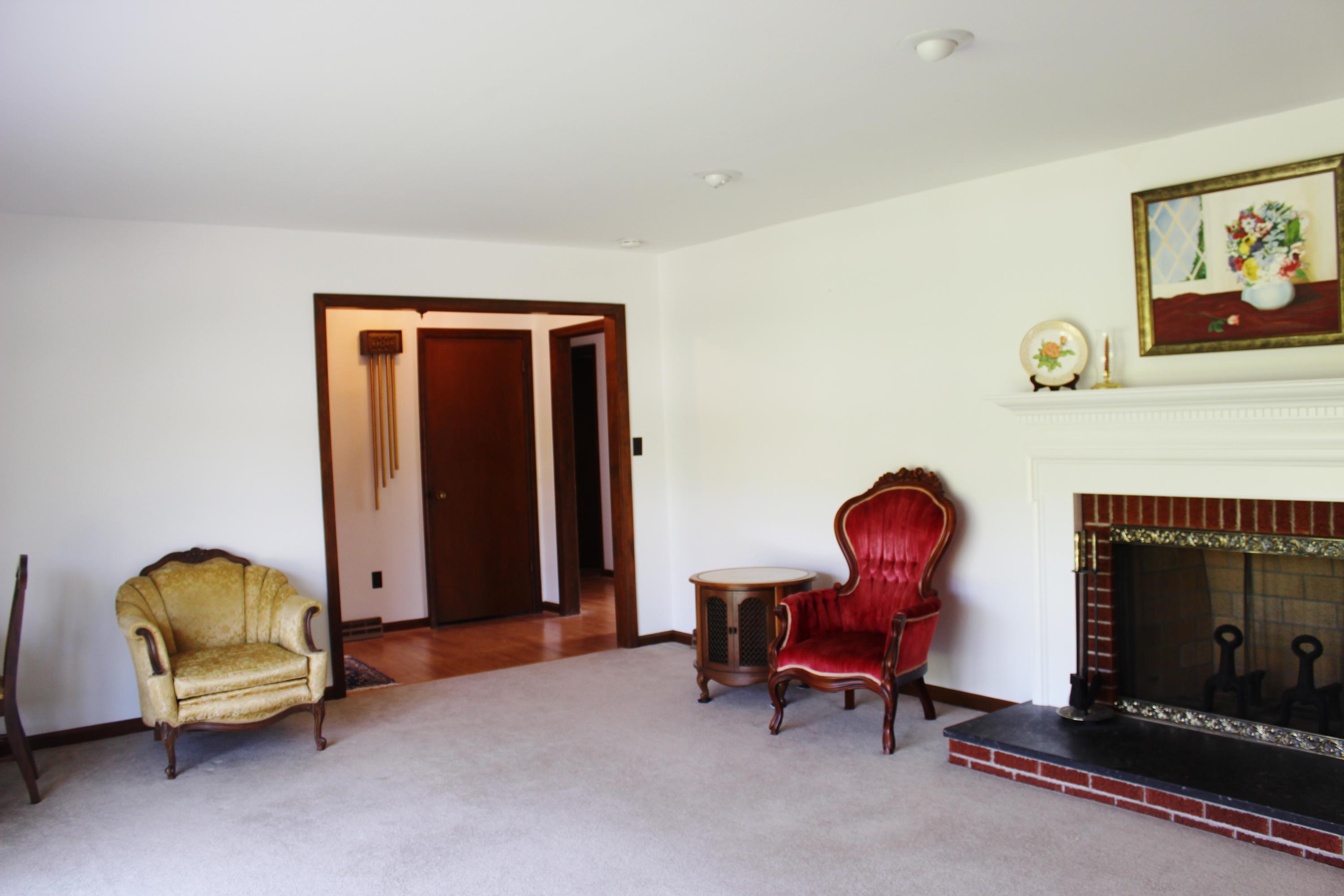 295 Shetland Road La Follette, TN 37766 - Photo 9 of 39 Formal Living Room