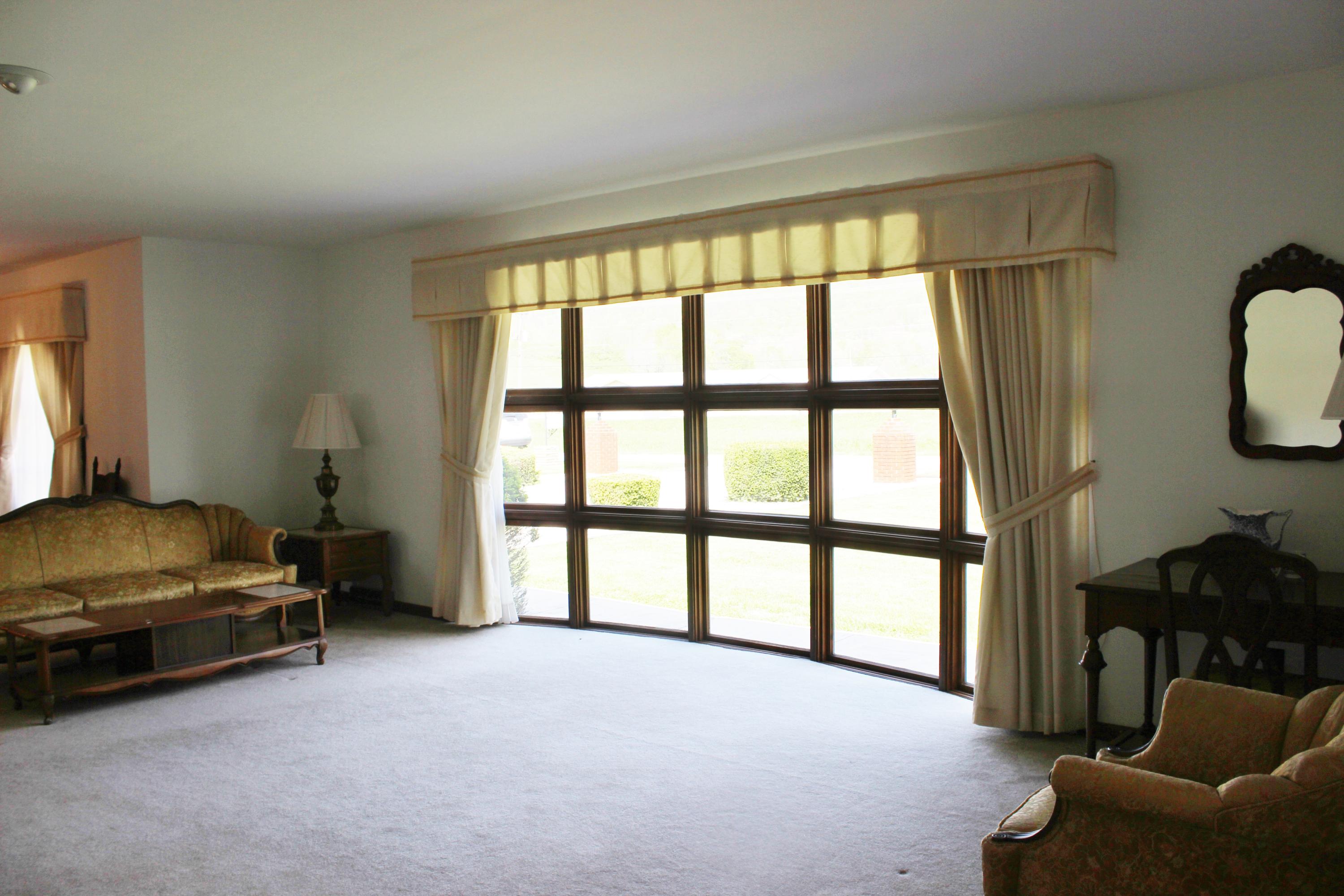 295 Shetland Road La Follette, TN 37766 - Photo 10 of 39 Window Formal Living