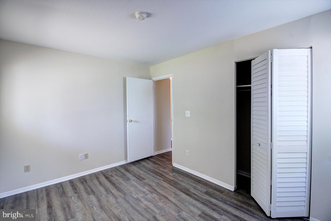 285 Pinoak Drive Frederick, MD 21701 - Photo 8 of 18