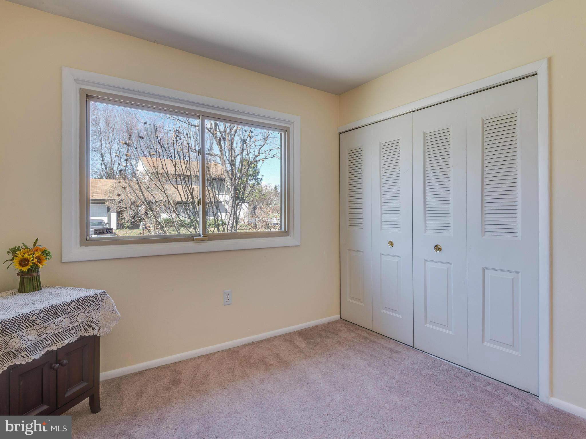 31 Thrush Road Sterling, VA 20164 - Photo 25 of 30 Bedroom 3