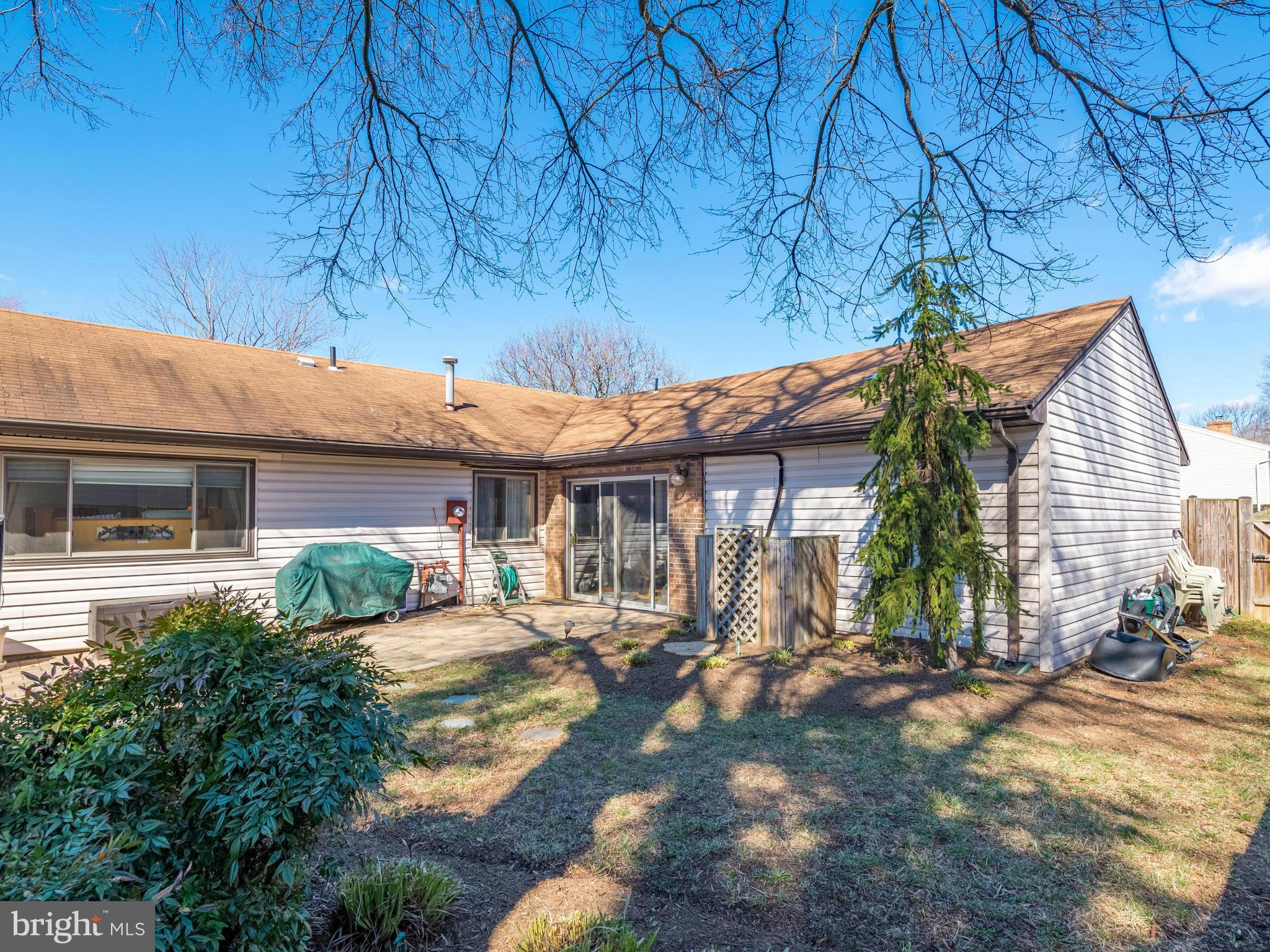 31 Thrush Road Sterling, VA 20164 - Photo 28 of 30 Exterior (Rear)