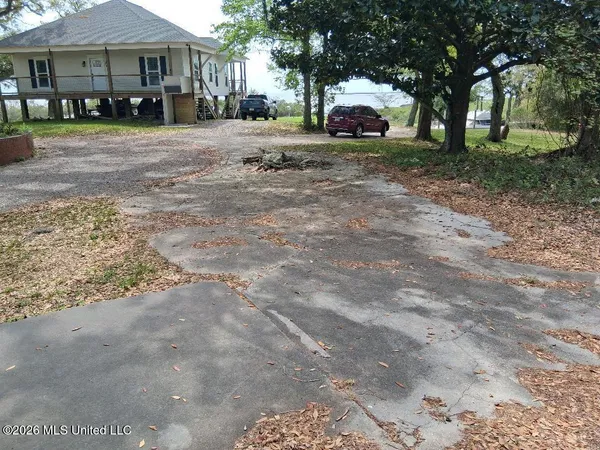 $175,000 | 2101 Sandalwood Place, Gautier, MS 39553