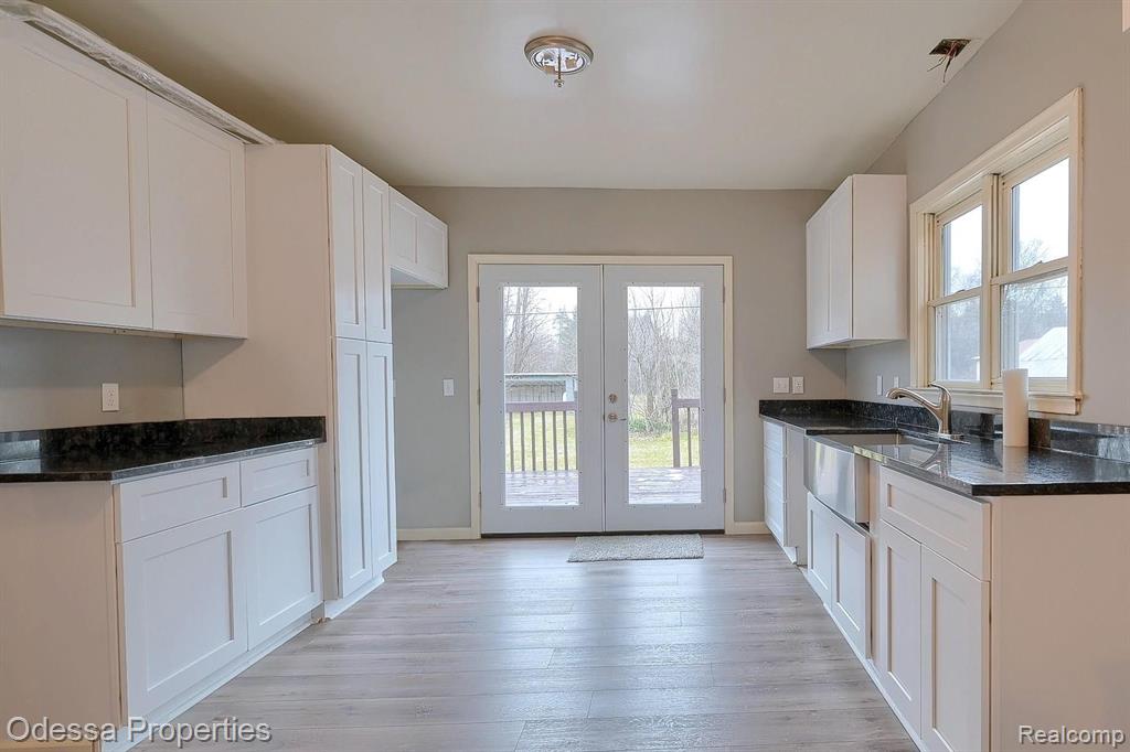 6294 Swartout Road Algonac, MI 48001 - Photo 6 of 48