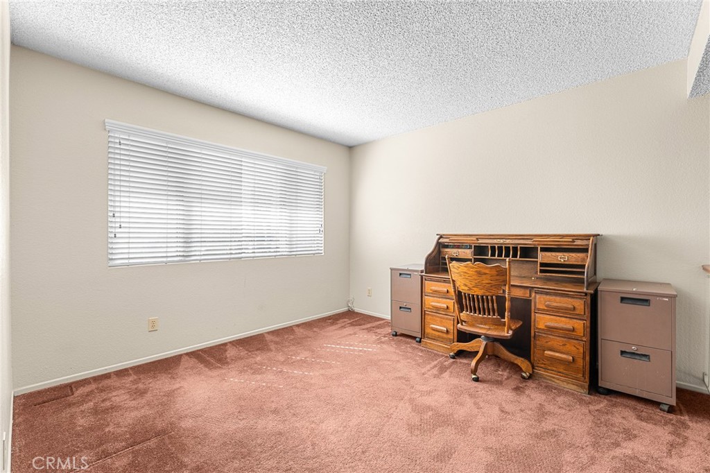 11048 Thrush Drive Riverside, CA 92505 - Photo 20 of 33 Loft