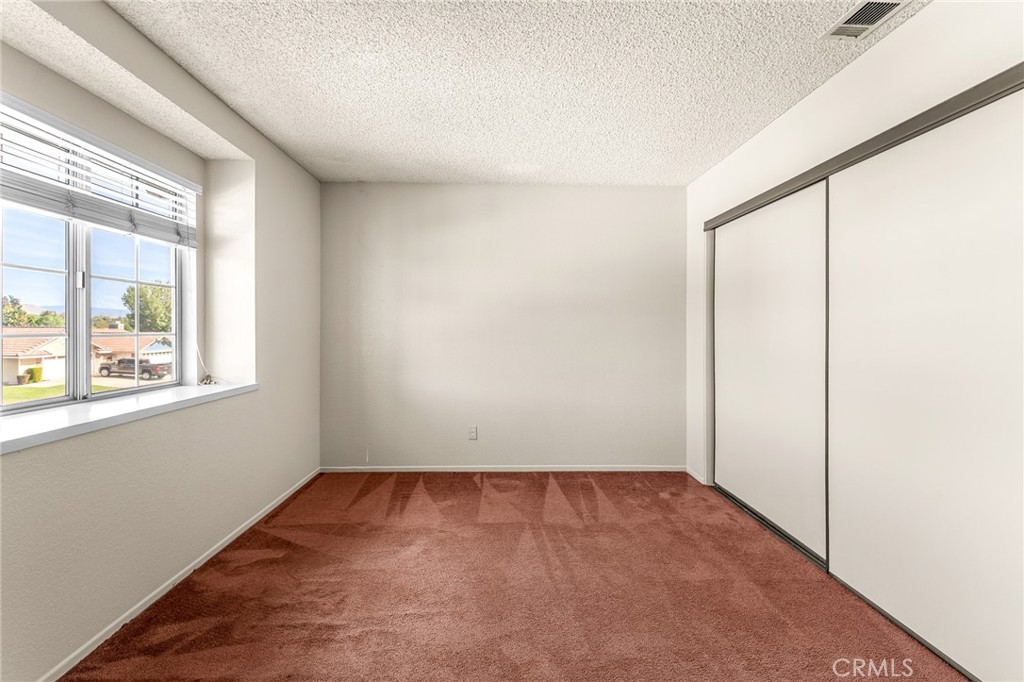 11048 Thrush Drive Riverside, CA 92505 - Photo 23 of 33 3rd Bedroom