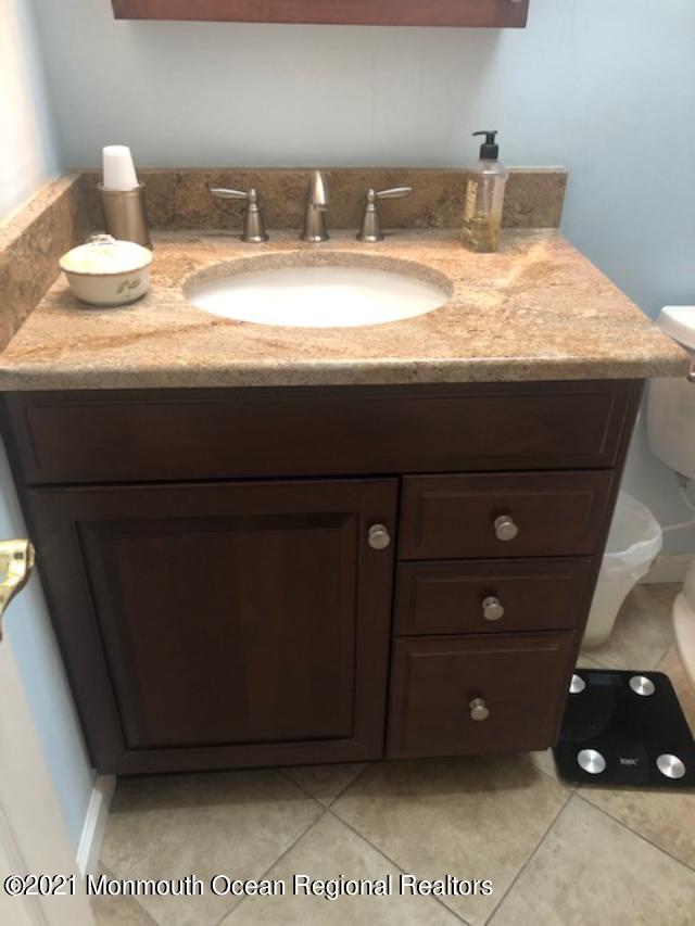 669 Millbrook Road Brick, NJ 08724 - Photo 39 of 50 Millbrook Vanity