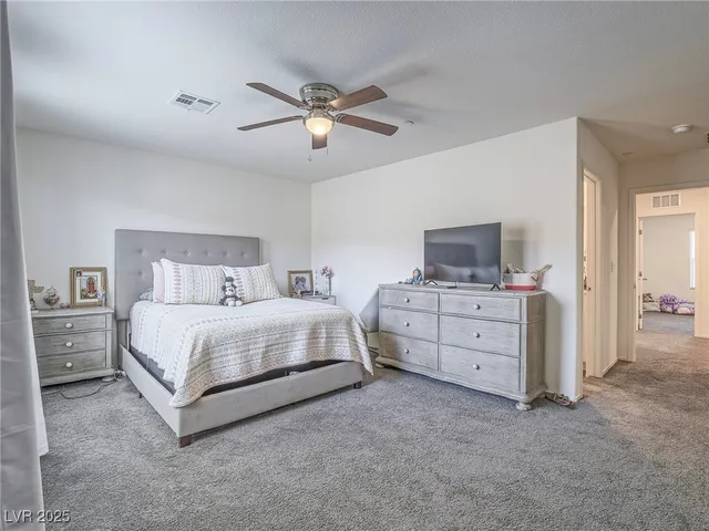 $339,999 | 483 Waterfall Cove, Henderson, NV 89002