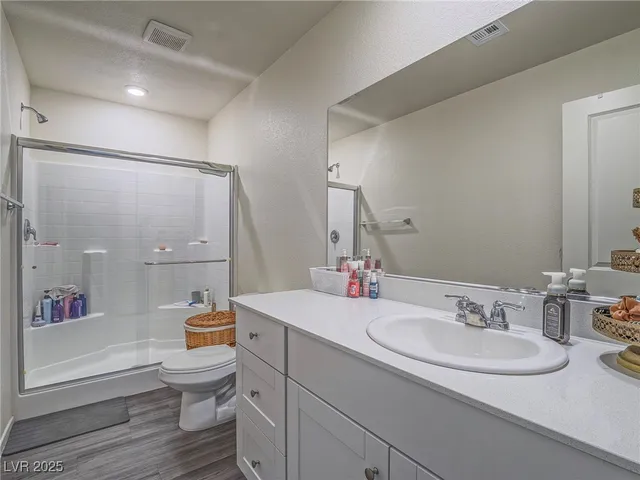 $339,999 | 483 Waterfall Cove, Henderson, NV 89002