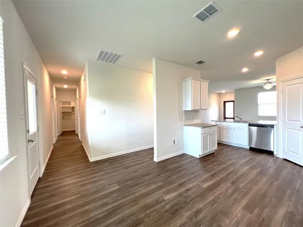 $2,000 | 1511 Avery Pointe Drive, Anna, TX 75409