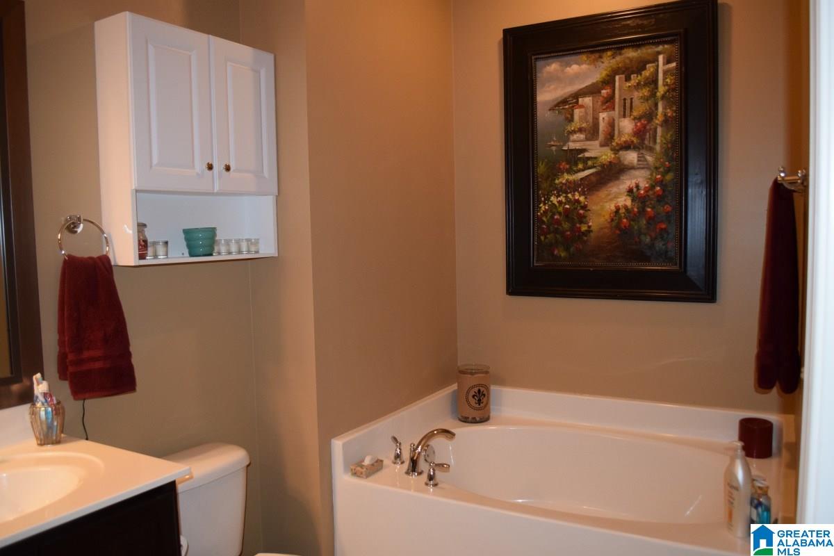 9449 Crete Circle Tuscaloosa, AL 35406 - Photo 13 of 24