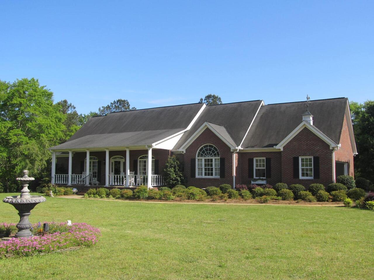 425 Teaver Road LaGrange, GA 30240 - Photo 1 of 1 Front view